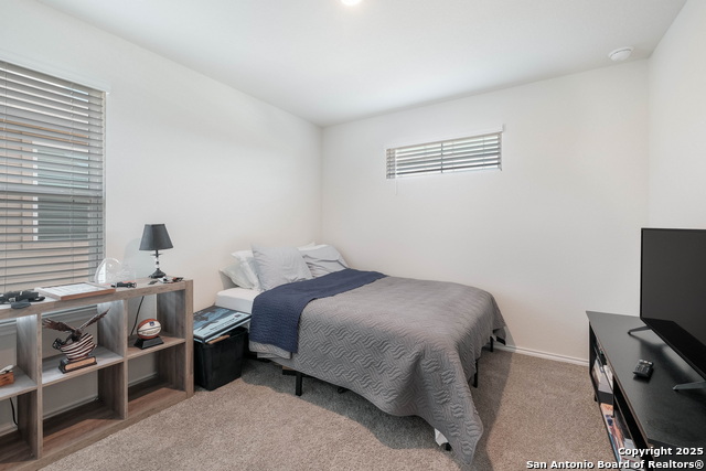 Listing photo id 11 for 13547 Hummel Loop