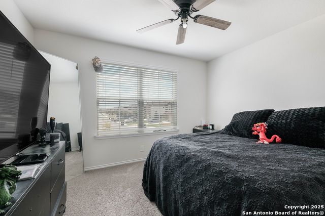 Listing photo id 14 for 13547 Hummel Loop