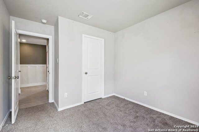 Image 8 of 30 For 2484 Pechora Pipit