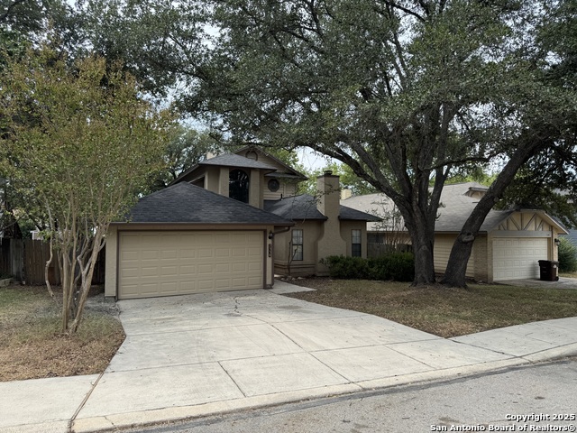 Listing photo id 0 for 7338 Estrid Trail