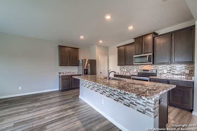 Image 10 of 28 For 9314 Aniston Bluff