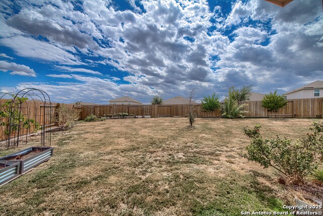 Image 26 of 28 For 9314 Aniston Bluff