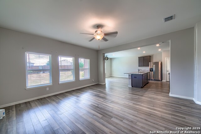 Image 7 of 28 For 9314 Aniston Bluff