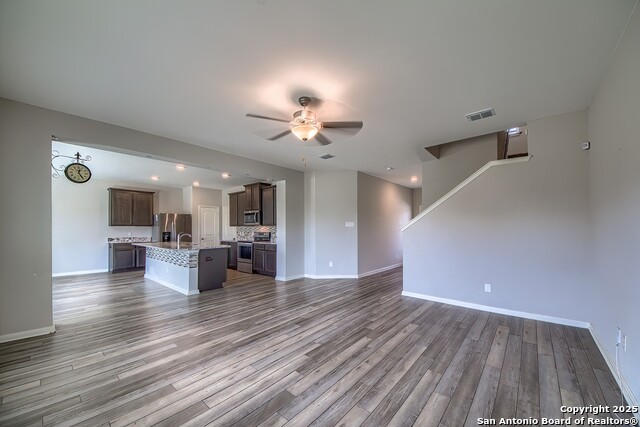 Image 8 of 28 For 9314 Aniston Bluff