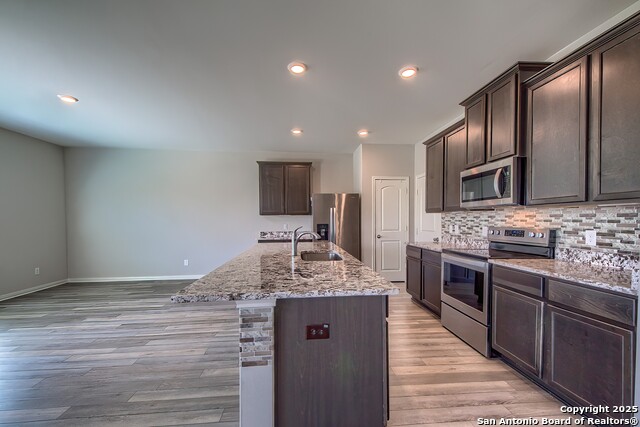 Image 9 of 28 For 9314 Aniston Bluff