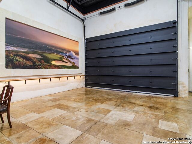 Listing photo id 13 for 7231 Stonewall  # 6109