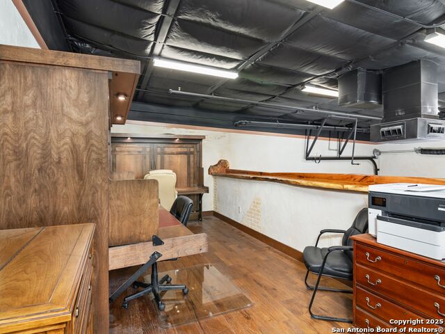 Listing photo id 14 for 7231 Stonewall  # 6109