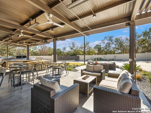 Listing photo id 21 for 7231 Stonewall  # 6109