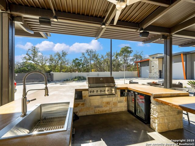 Listing photo id 23 for 7231 Stonewall  # 6109