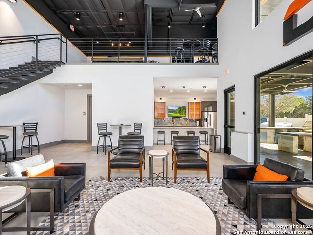 Listing photo id 27 for 7231 Stonewall  # 6109