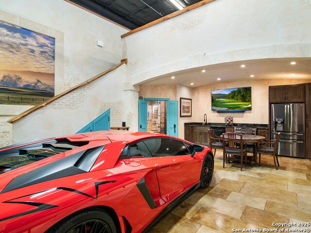 Listing photo id 5 for 7231 Stonewall  # 6109