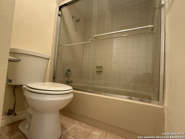 Image 27 of 29 For 11001 Wurzbach 606