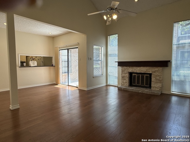 Image 9 of 29 For 11001 Wurzbach 606