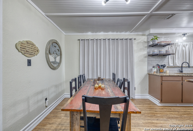 Image 14 of 46 For 101 S. Bluebonnet Dr.