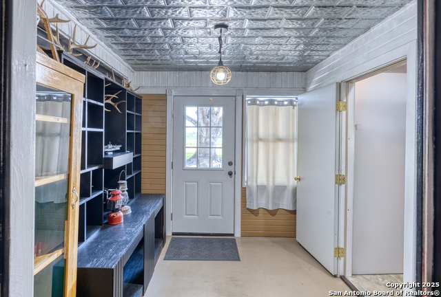 Image 26 of 46 For 101 S. Bluebonnet Dr.