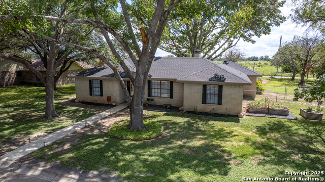 Image 39 of 46 For 101 S. Bluebonnet Dr.