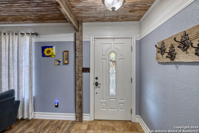 Image 5 of 46 For 101 S. Bluebonnet Dr.