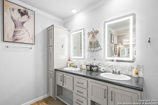 Image 16 of 37 For 193 Shady Hollow Rd.