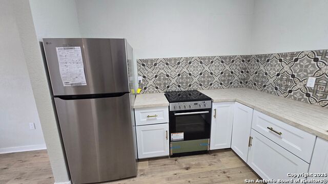 Image 6 of 17 For 212 Placid Dr 2