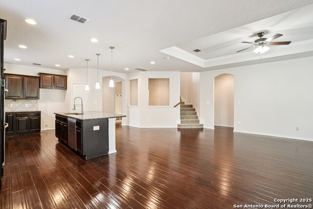 Image 7 of 41 For 10822 Red Sage