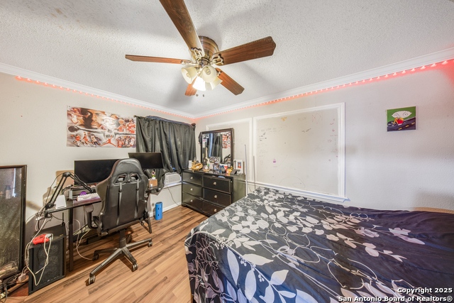 Image 21 of 24 For 5127 Pine Lake