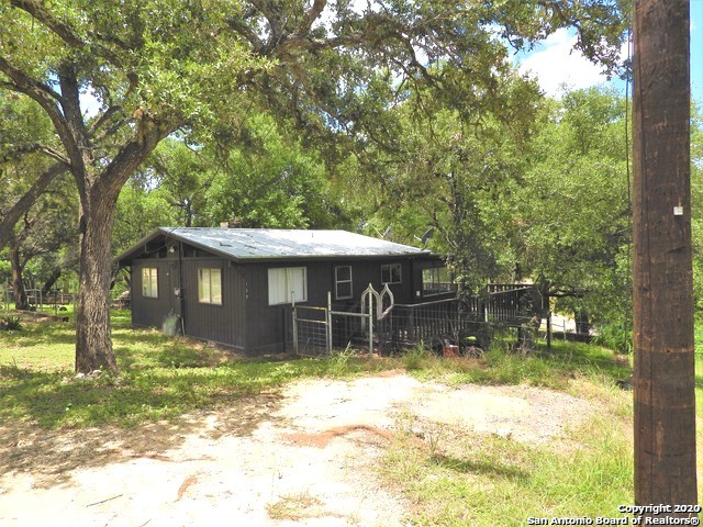 Listing photo id 0 for 130 Deer Trail