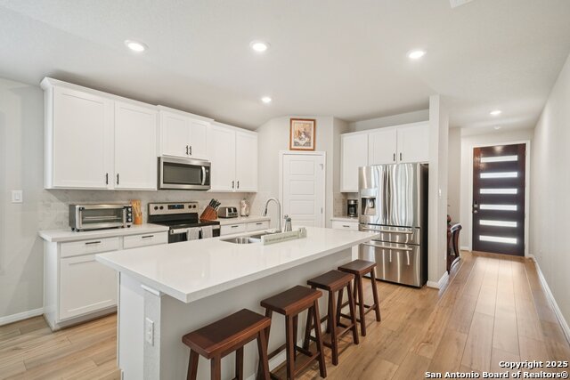 Image 6 of 27 For 1281 Carl