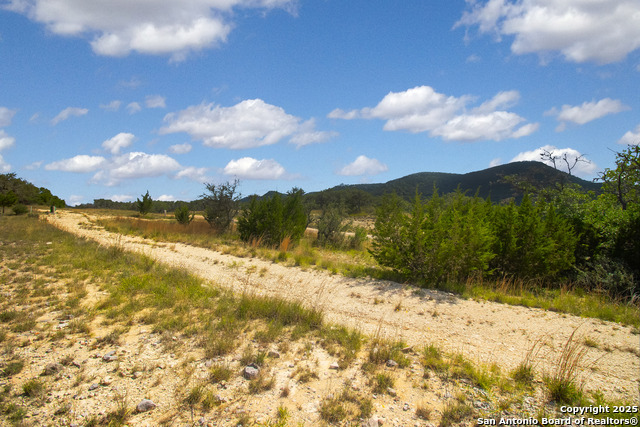 Image 19 of 36 For 000 Wallace Creek Rd