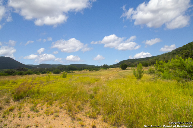 Image 24 of 36 For 000 Wallace Creek Rd