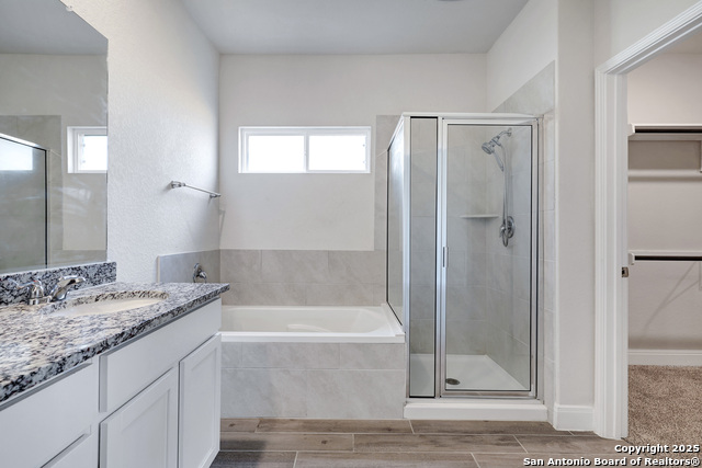 Image 16 of 27 For 618 Bronze Stream