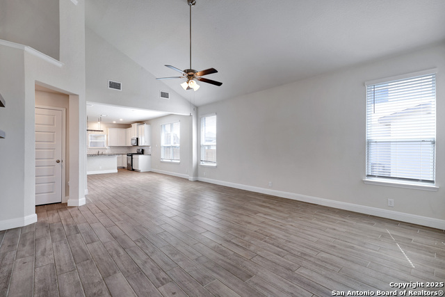 Image 3 of 27 For 618 Bronze Stream