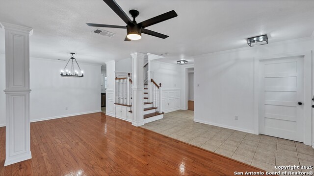 Image 11 of 17 For 1635 Gruene Cv