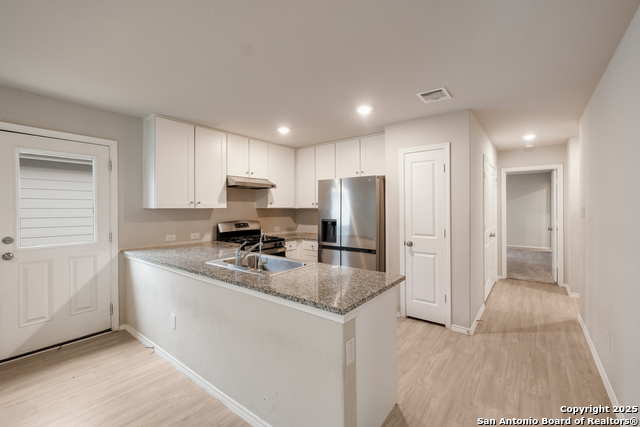 Image 7 of 18 For 10115 Braun Cloud