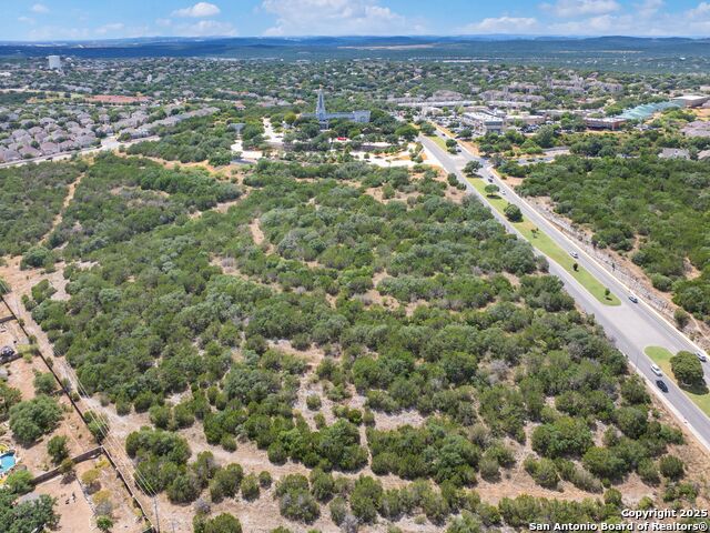 Listing photo id 11 for 11.87 Ac Stone Oak