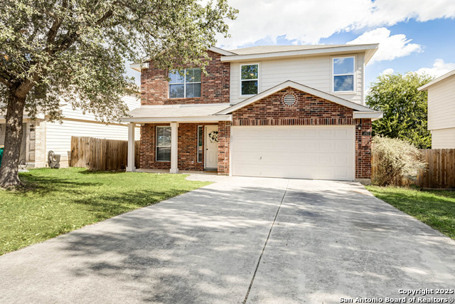 Listing photo id 0 for 8903 Meadow Springs