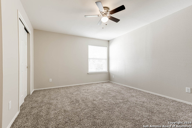 Listing photo id 20 for 8903 Meadow Springs