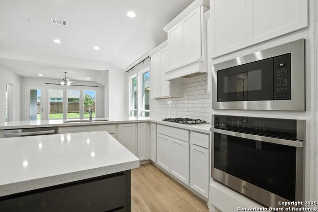 Image 11 of 29 For 9215 Aggie Run