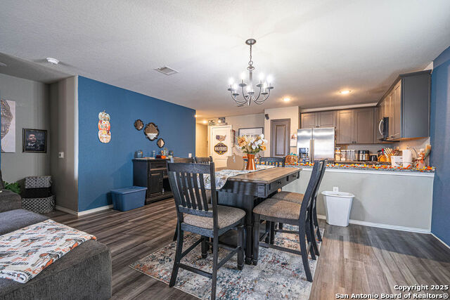 Image 25 of 29 For 5906 Larkspur Vly