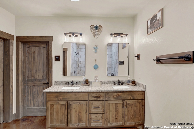 Listing photo id 36 for 1150 Orchard Park Blvd.