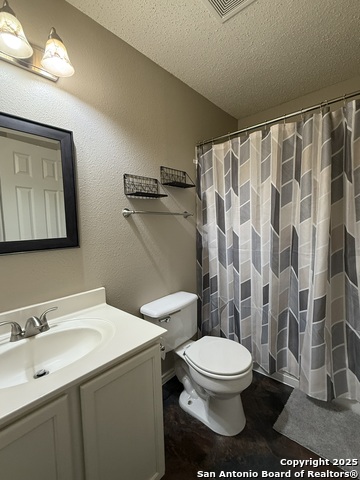 Image 17 of 27 For 13707 Rowe