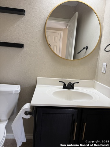 Image 7 of 27 For 13707 Rowe