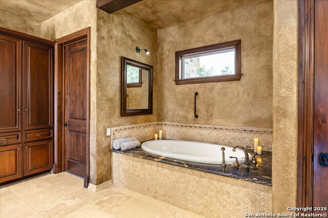 Image 32 of 78 For 210 Rio Cordillera