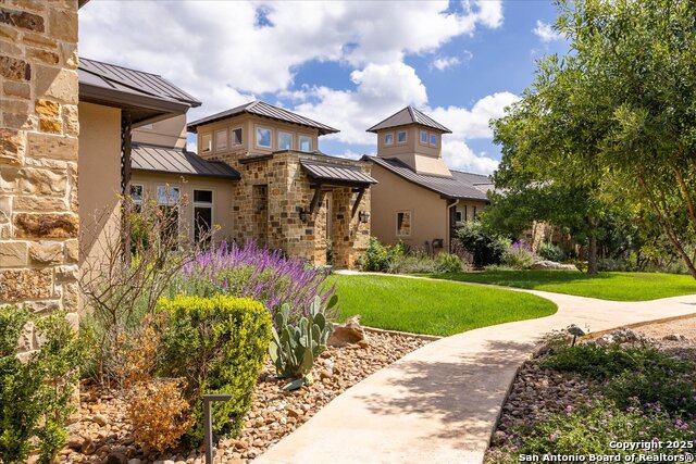 Image 4 of 78 For 210 Rio Cordillera