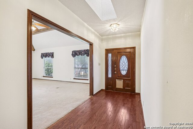 Listing photo id 1 for 10134 Jandre Pl
