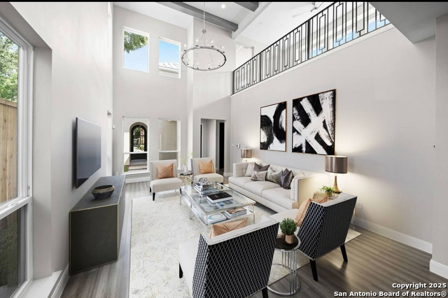 Image 6 of 26 For 212 Melrose E