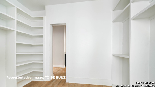 Listing photo id 8 for 532 Restless Wind