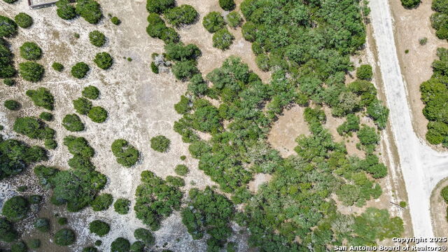 Listing photo id 13 for 532 Restless Wind