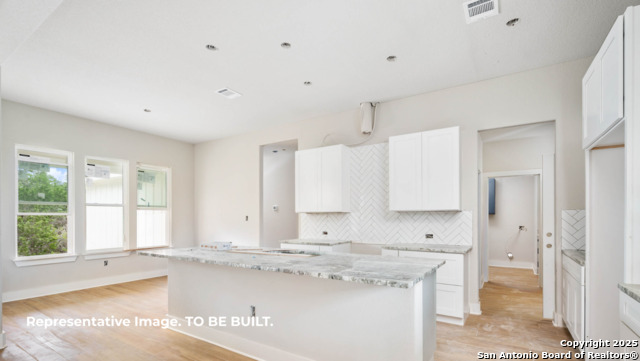 Listing photo id 3 for 532 Restless Wind