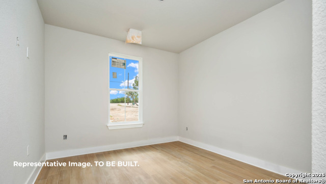 Listing photo id 7 for 532 Restless Wind