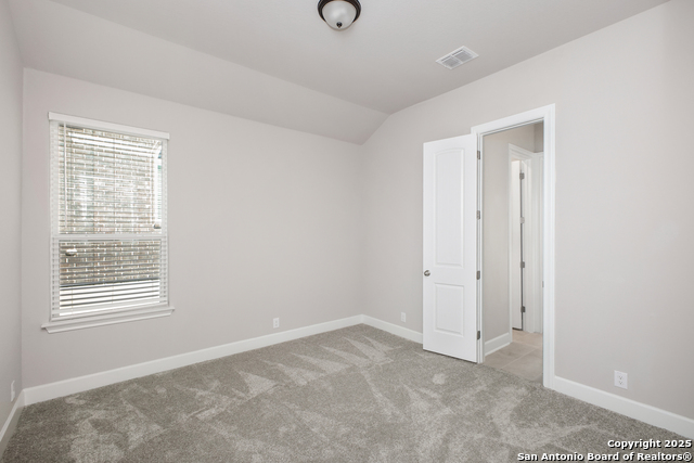 Image 26 of 35 For 914 Gyngell Ln